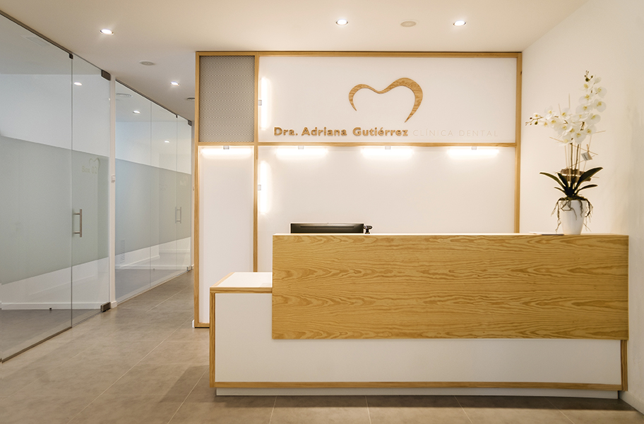 Interiorismo Clínica dental Dra. Adriana Gutiérrez